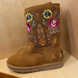 NEW UGG Embroidered Tan Suede Boots - Size 7 #1005760